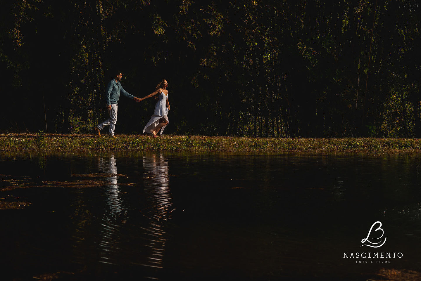 Ensaio Pré Casamento Stéphani e Lucas / Chácara Raios de Sol Ensaio Pré Casamento Stéphani e Lucas / Chácara Raios de Sol