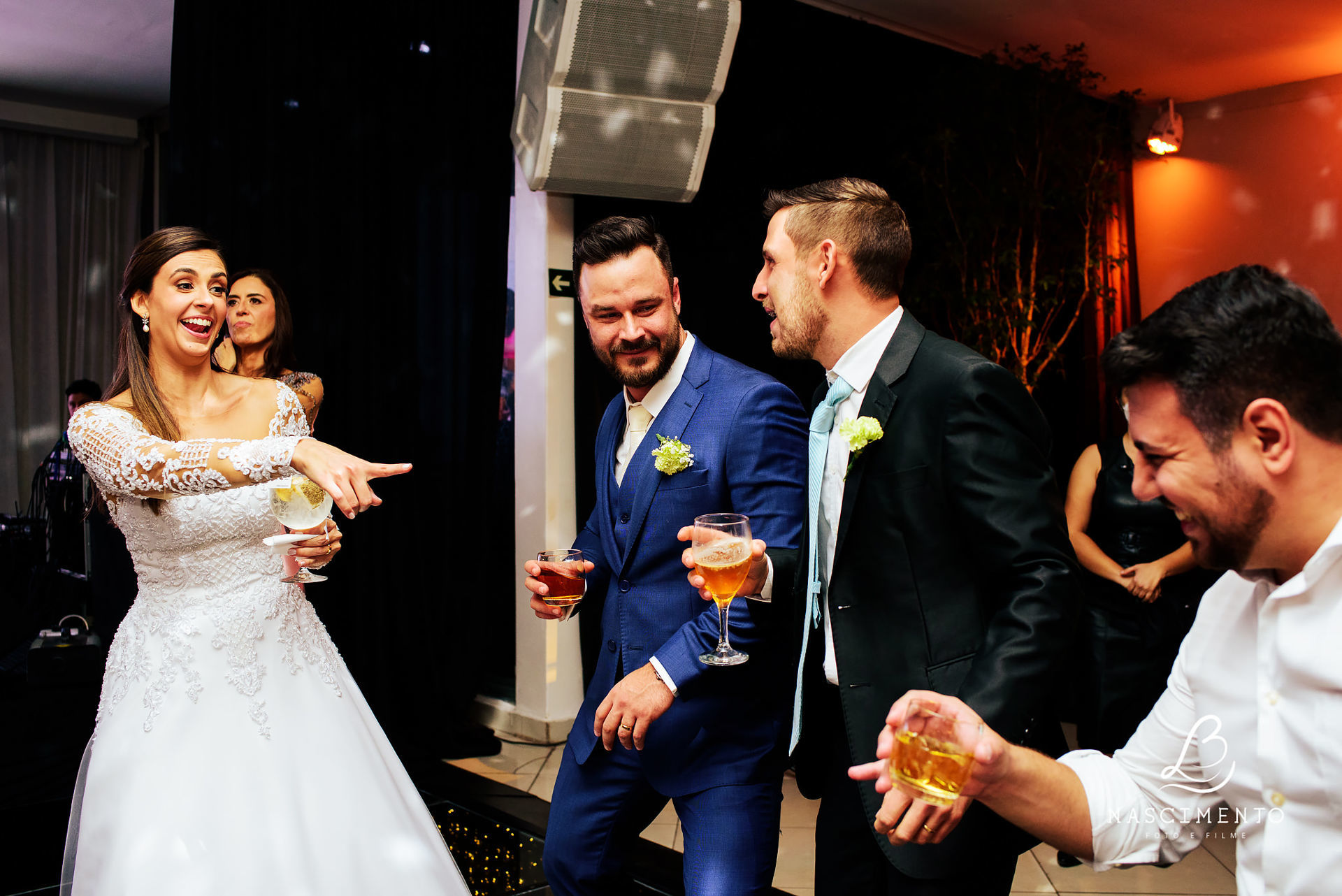 Foto Casamento Tais e Anezio / Igreja São Franciso / Murano Foto Casamento Tais e Anezio / Igreja São Franciso / Murano - Imagem 51