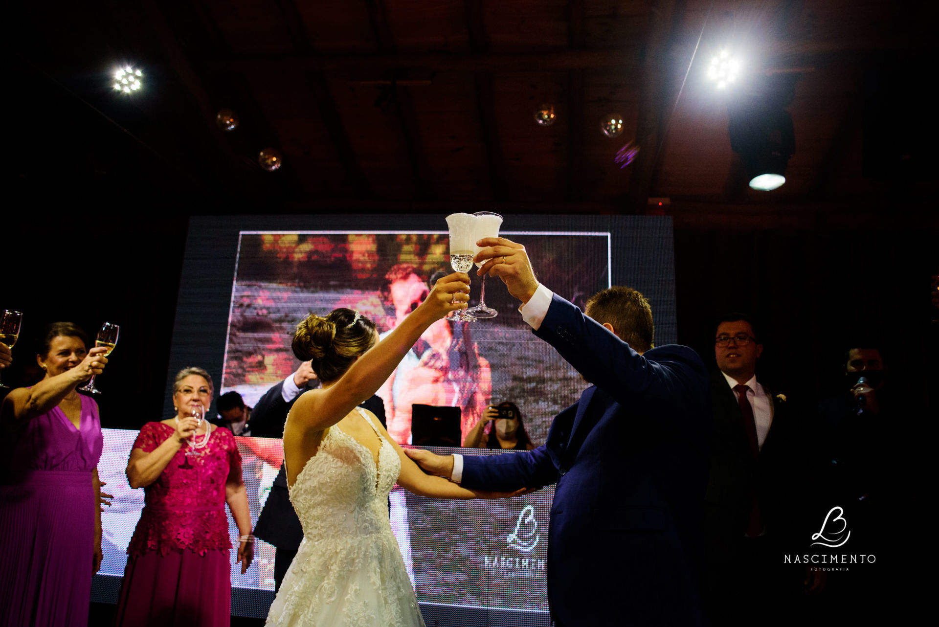 Foto Casamento Thays e Igor / Instituto Missionário São José / La Zucca Foto Casamento Thays e Igor / Instituto Missionário São José / La Zucca - Imagem 53