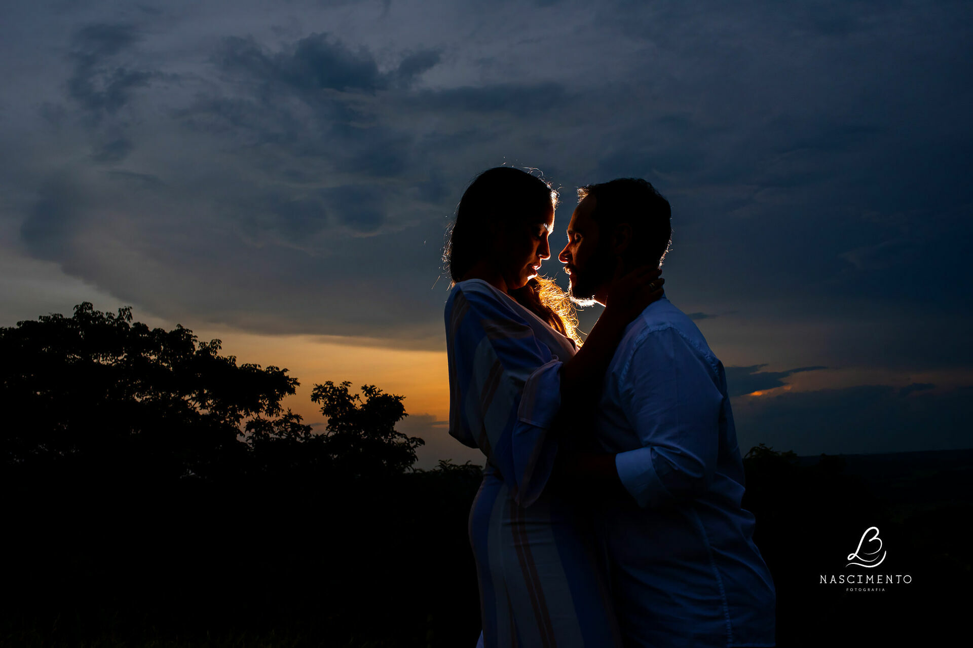 Foto Pré Casamento Talita e Thiago / Morro do Ernesto Foto Pré Casamento Talita e Thiago / Morro do Ernesto - Imagem 19