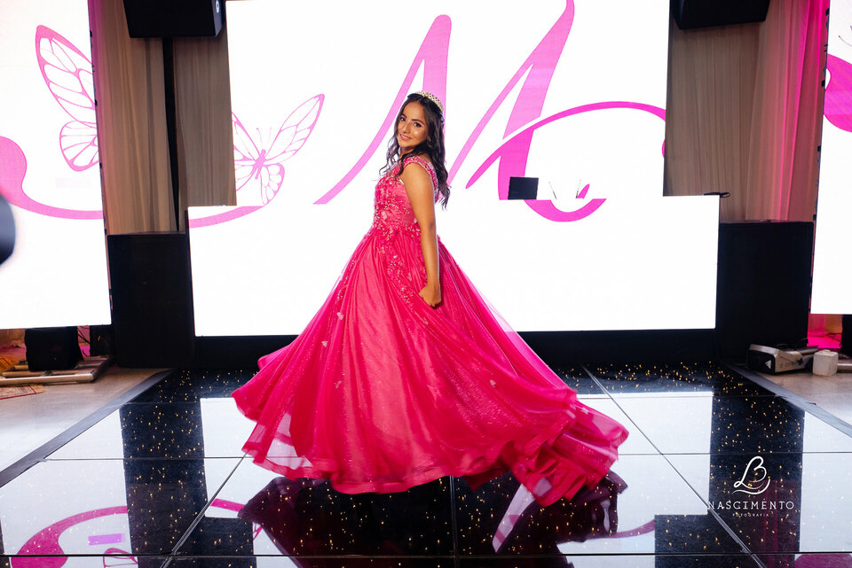 15 anos Maria Antônia / Le Jour