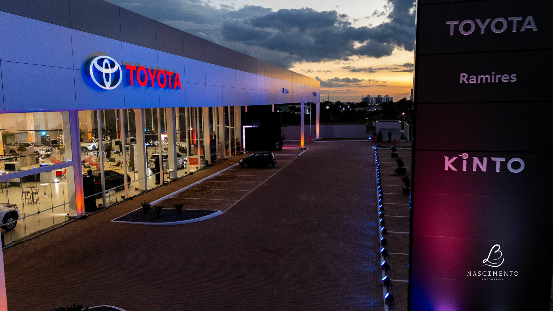 Foto Inauguração Toyota Ramires Campo Grande-MS Foto Inauguração Toyota Ramires Campo Grande-MS - Imagem 6