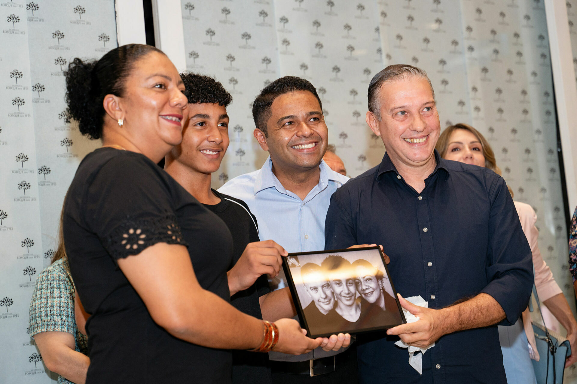 Foto Exposição fotográfica Nasce Uma Família a história continua... Foto Exposição fotográfica Nasce Uma Família a história continua... - Imagem 4