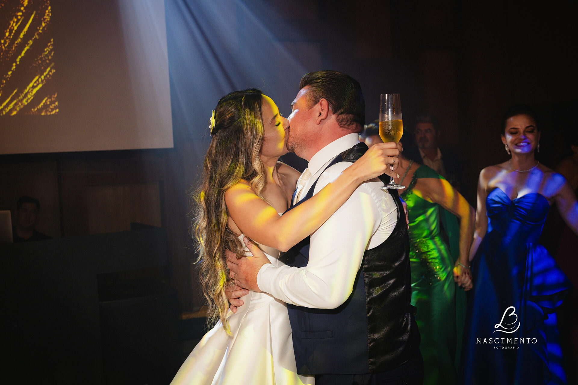 Foto Casamento Larenn e Ítalo / Instituto São Vicente / Espaço Bellatê Foto Casamento Larenn e Ítalo / Instituto São Vicente / Espaço Bellatê - Imagem 59