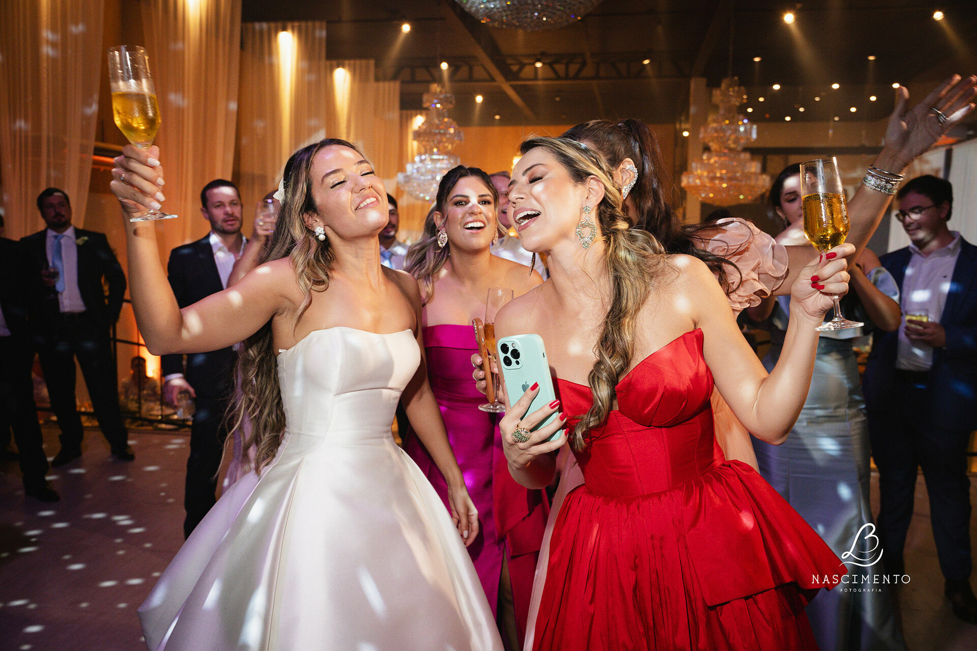 Foto Casamento Larenn e Ítalo / Instituto São Vicente / Espaço Bellatê Foto Casamento Larenn e Ítalo / Instituto São Vicente / Espaço Bellatê - Imagem 57