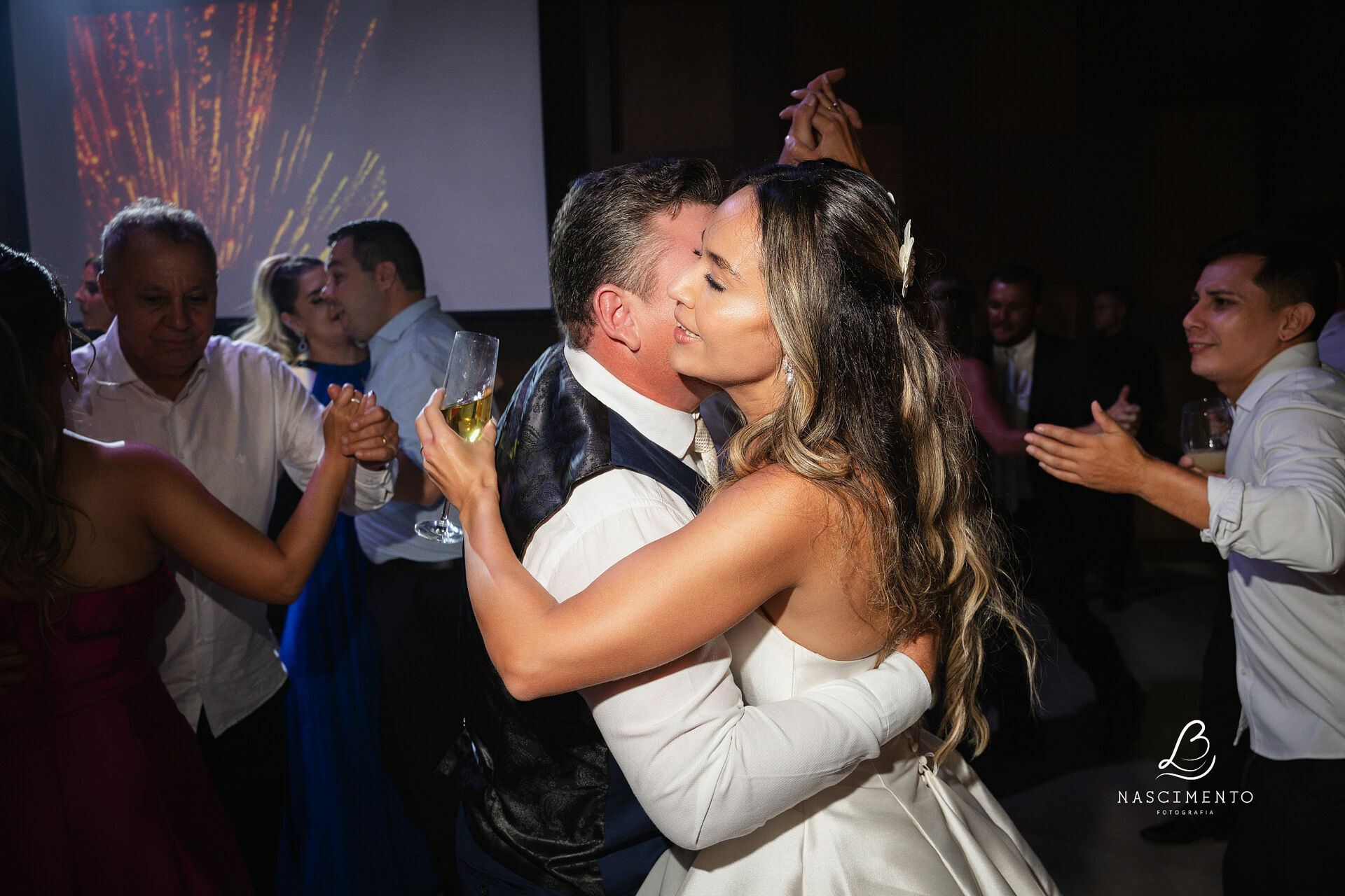 Foto Casamento Larenn e Ítalo / Instituto São Vicente / Espaço Bellatê Foto Casamento Larenn e Ítalo / Instituto São Vicente / Espaço Bellatê - Imagem 75