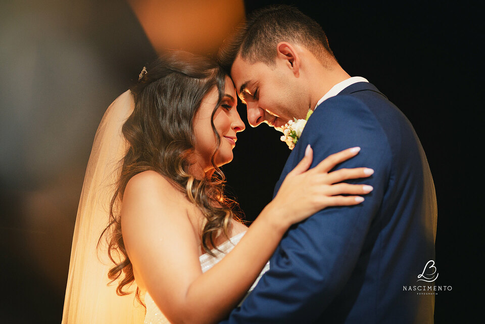 Casamento Letícia e Pedro / Igreja São José / Amamsul