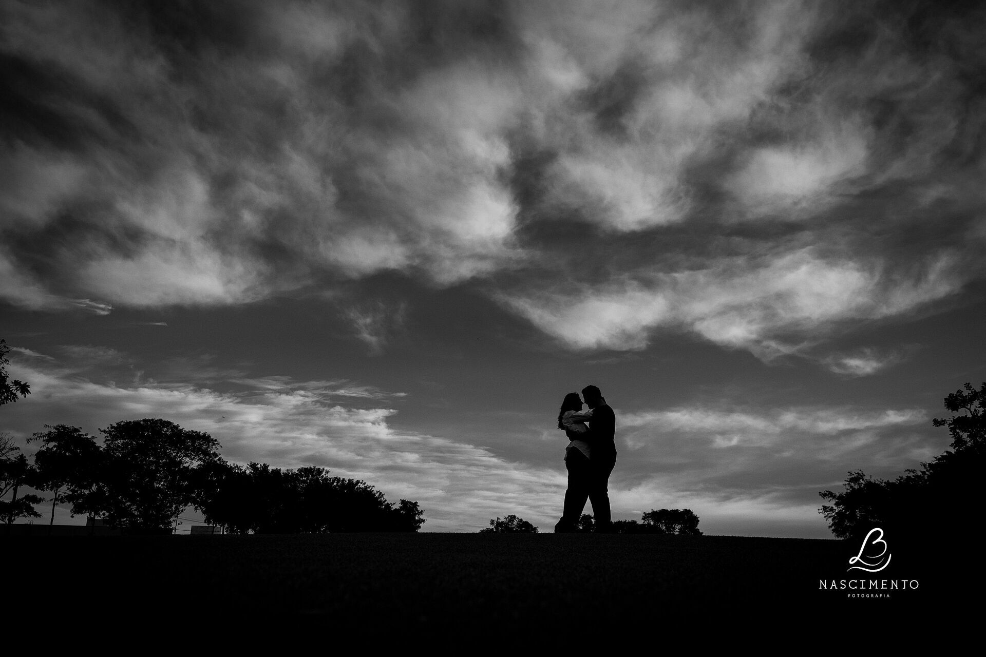 Foto Ensaio Pré-casamento Maria Fernanda e Ganhi / Terras do Golfe Foto Ensaio Pré-casamento Maria Fernanda e Ganhi / Terras do Golfe - Imagem 9