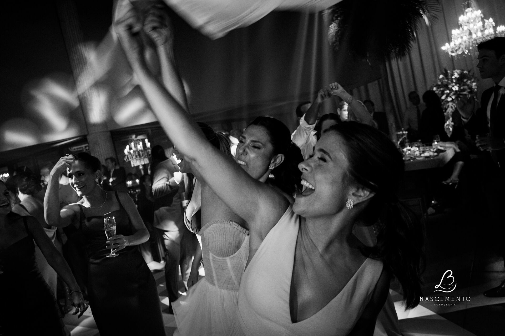 Foto Casamento Maria Fernanda e Gandhi / Igreja São José / Buffet Yotedy Foto Casamento Maria Fernanda e Gandhi / Igreja São José / Buffet Yotedy - Imagem 84