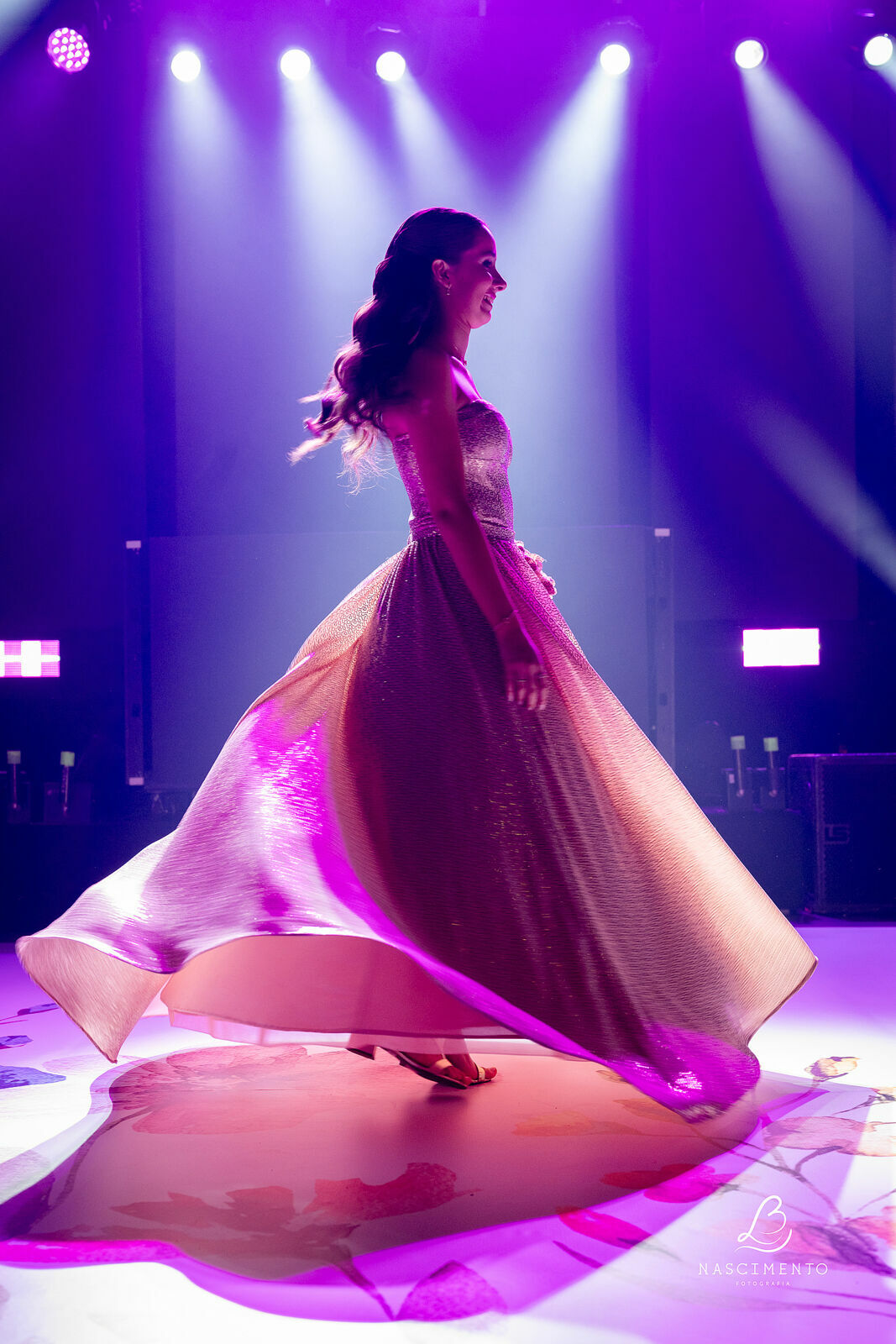 Foto 15 anos Rafaela / Buffet Yotedy  - Imagem 18