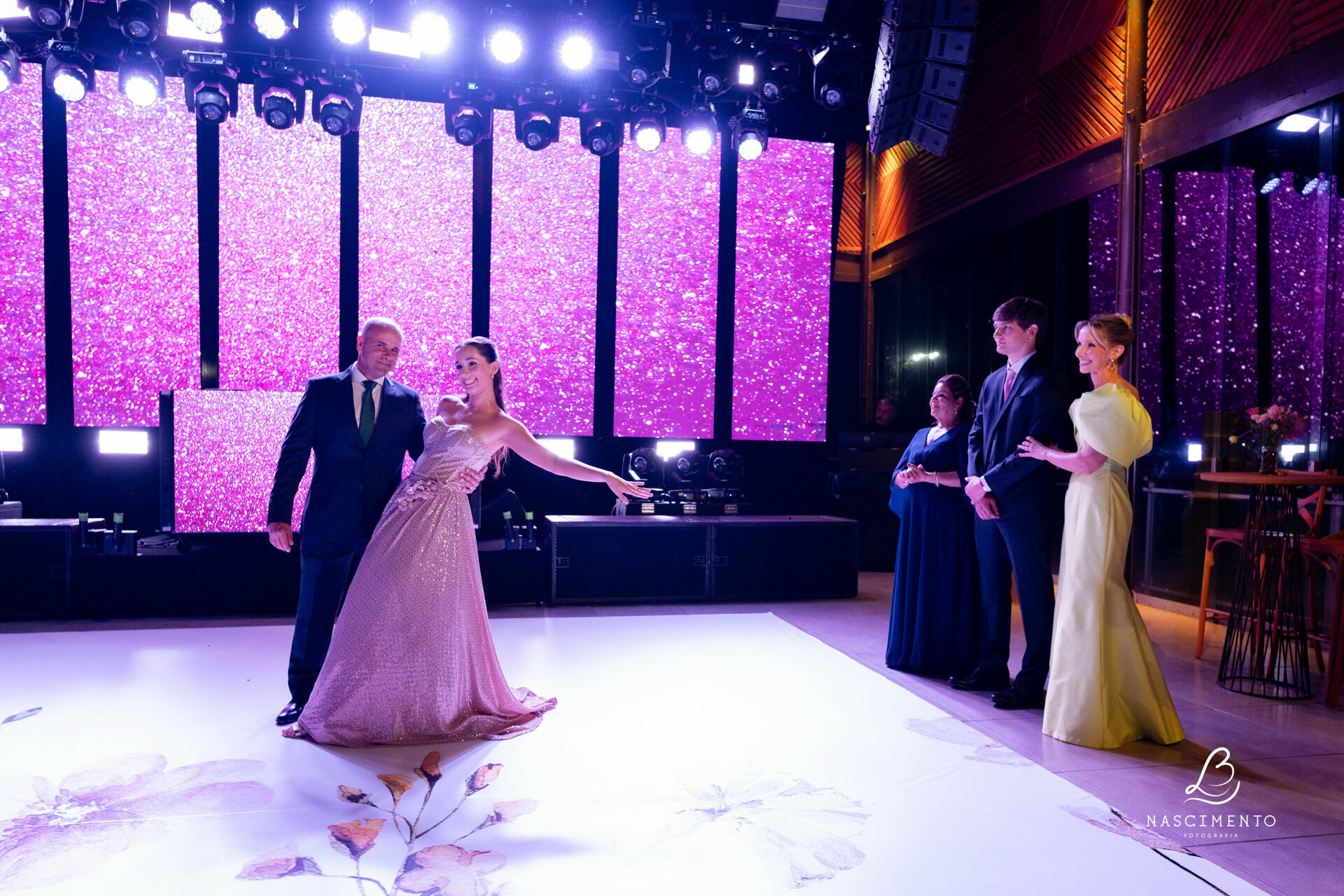 Foto 15 anos Rafaela / Buffet Yotedy  - Imagem 41