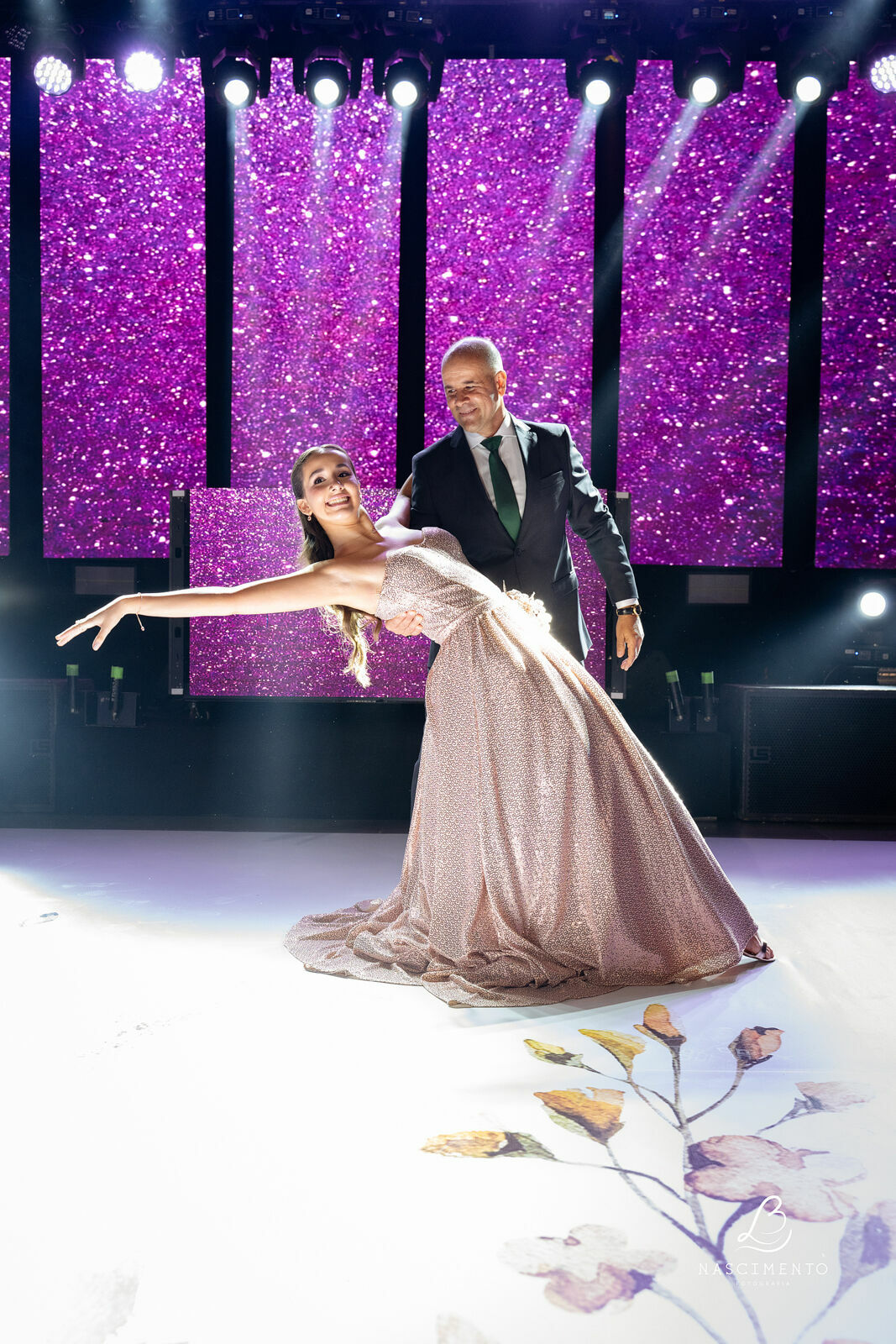 Foto 15 anos Rafaela / Buffet Yotedy  - Imagem 43