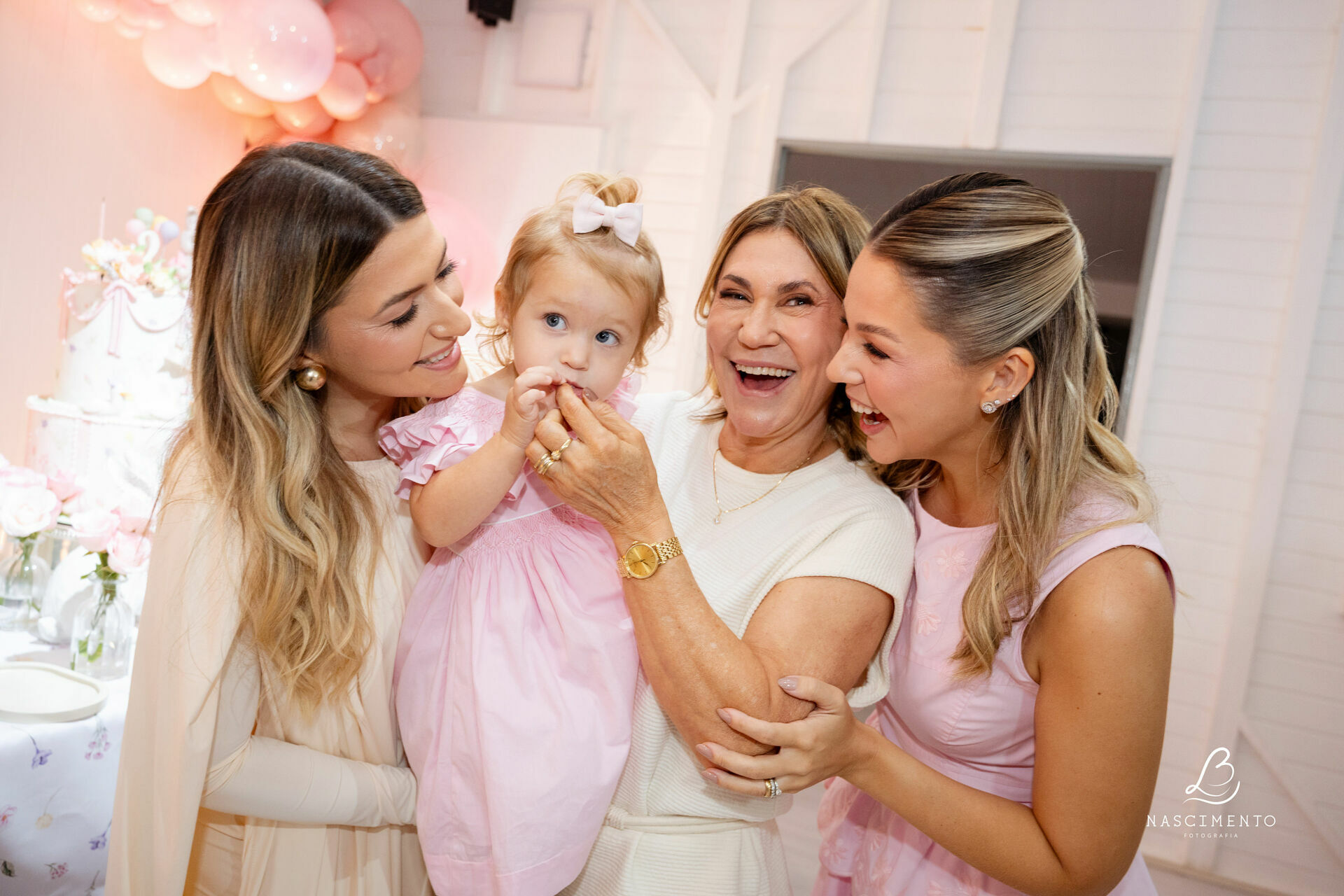 Foto 2 anos Celine - Imagem 53