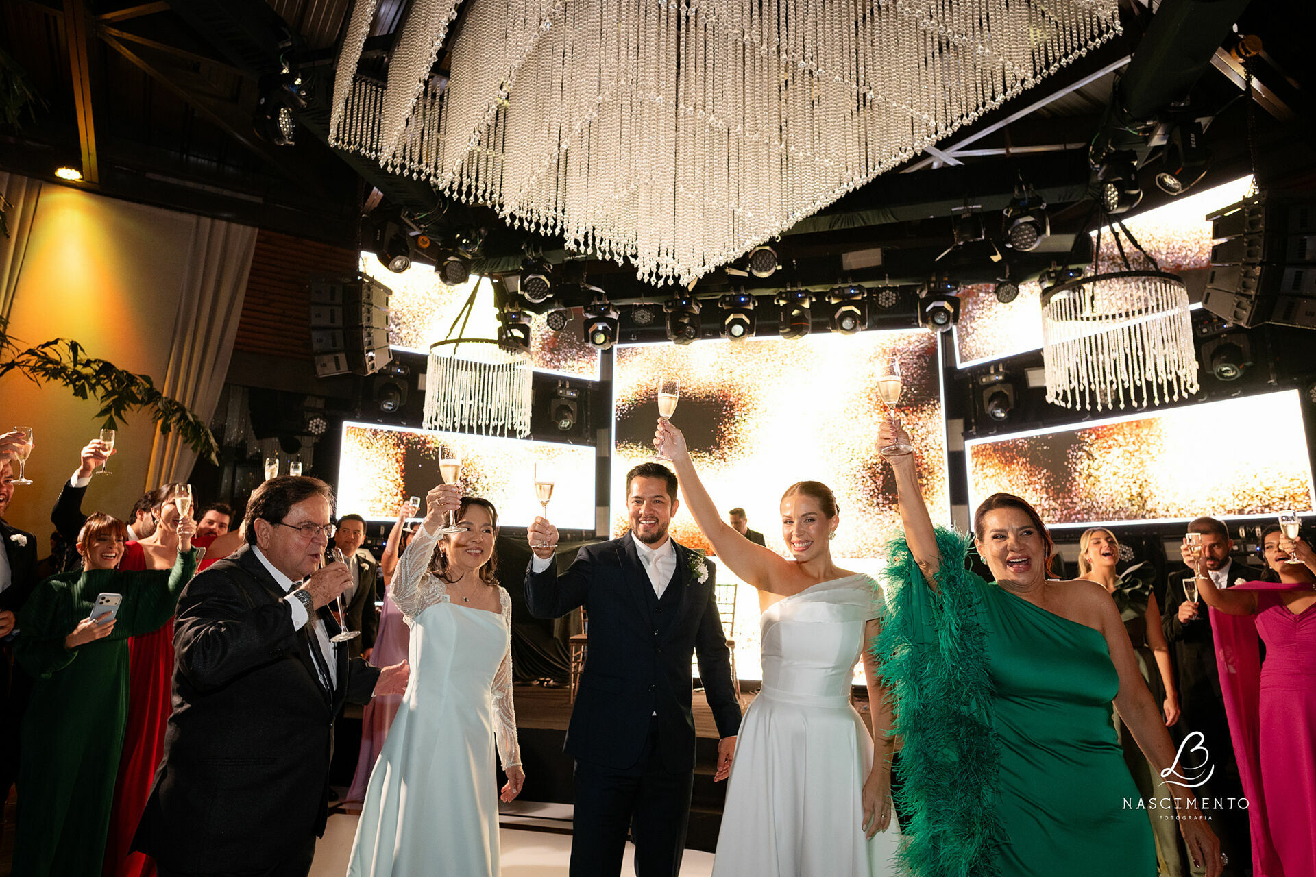 Foto Casamento Rochelle e Guilherme / Paráquia São Jõao Bosco / Buffet Yotedy Foto Casamento Rochelle e Guilherme / Paráquia São Jõao Bosco / Buffet Yotedy - Imagem 60
